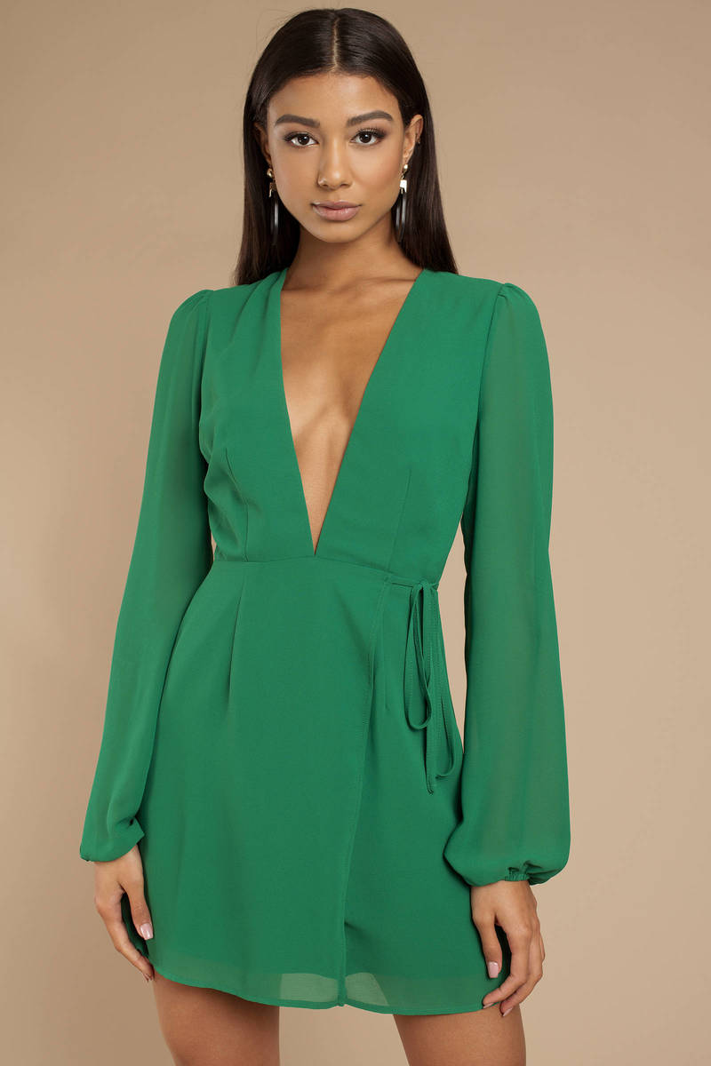 green long sleeve dress