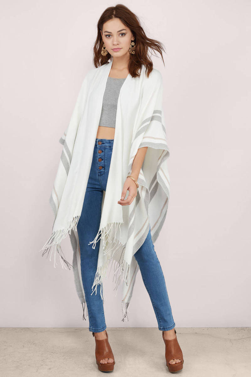 Pull One Over Cardigan in Ivory - $98 | Tobi US