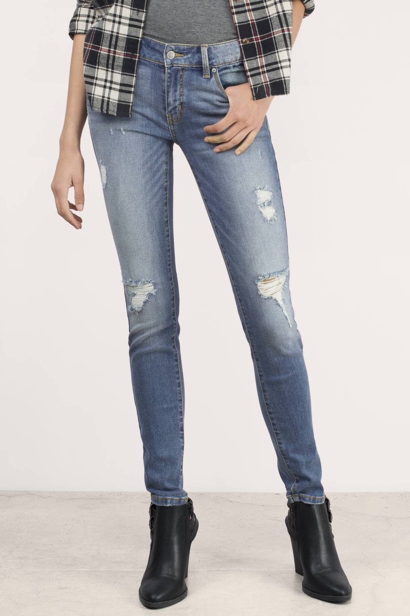 medium wash skinny jeans