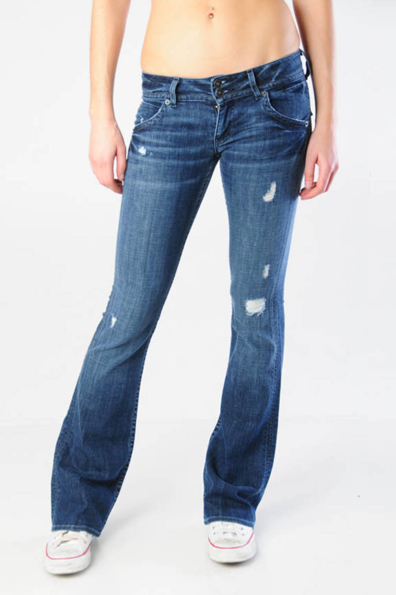 Signature Bootcut Jeans in Sandra - S 