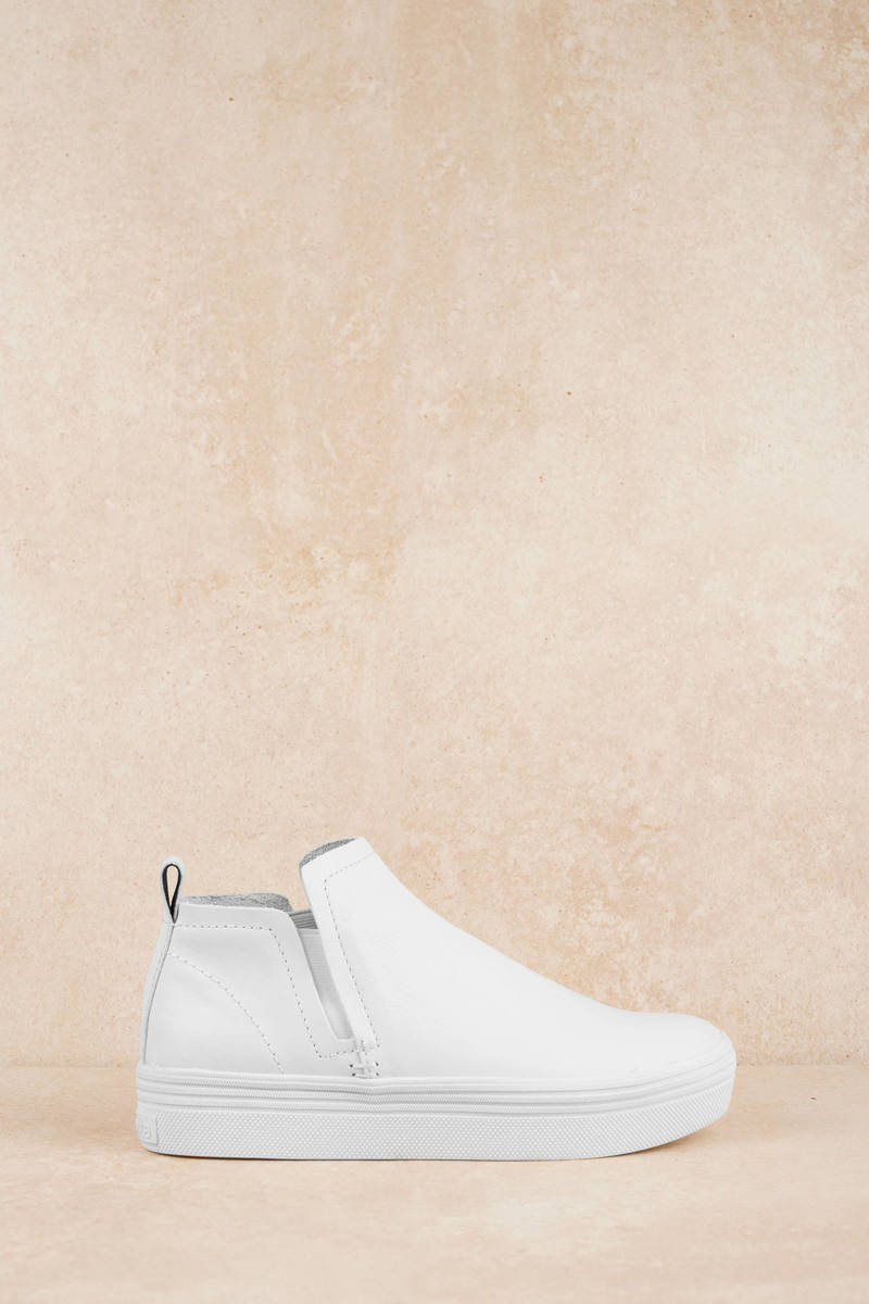 White Dolce Vita Sneakers - Casual Hi 