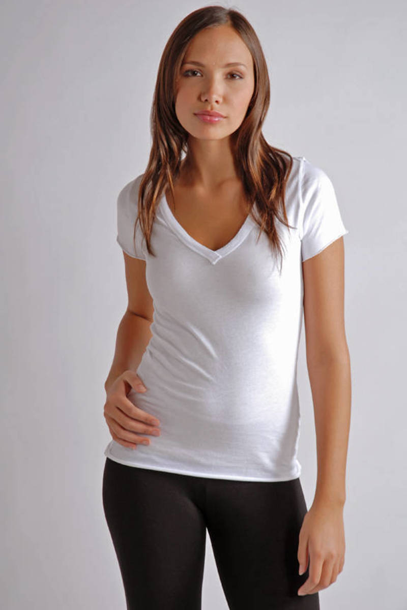 tight white tee shirts