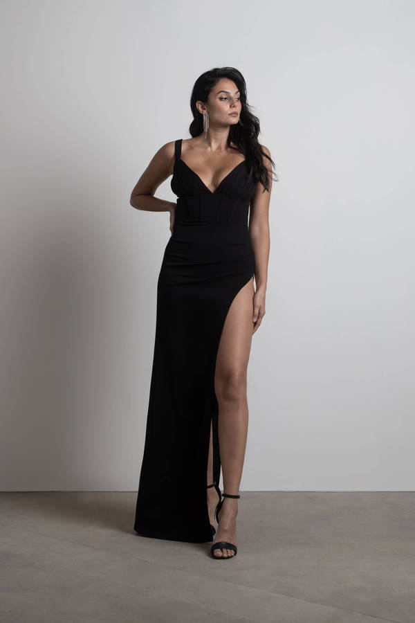 long black dress with slit