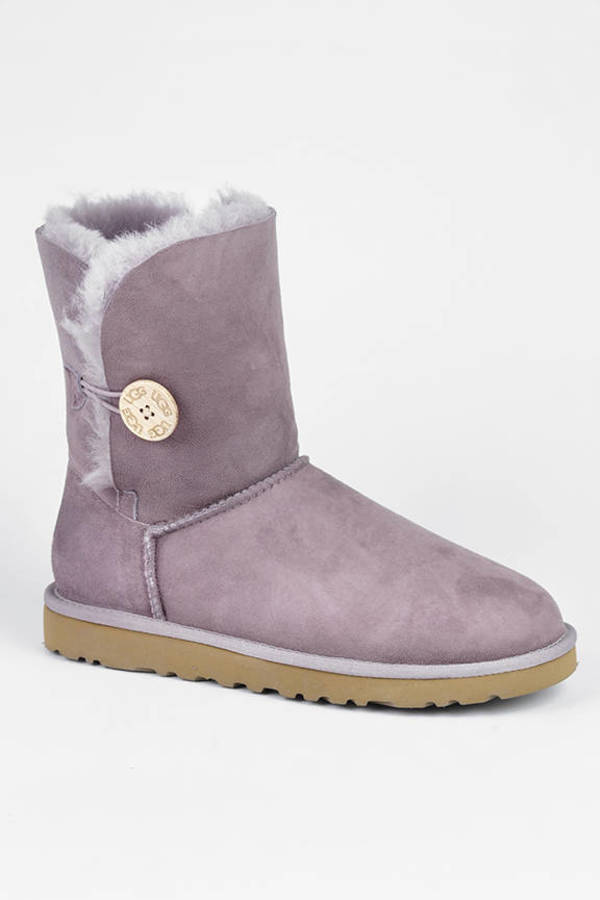 light purple uggs