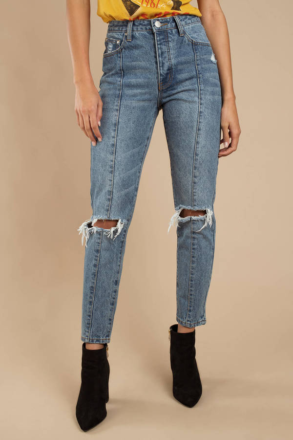 baggy girlfriend jeans