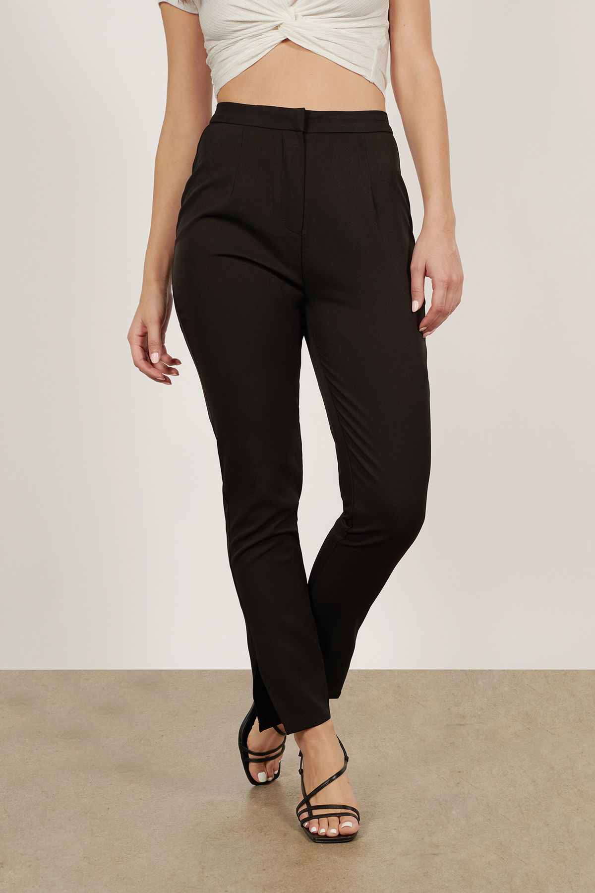 skinny pants women