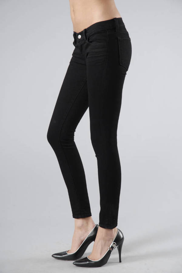 Jett Black 10 Lowrise Skinny Ankle Jeans 941 In Jett Black 47