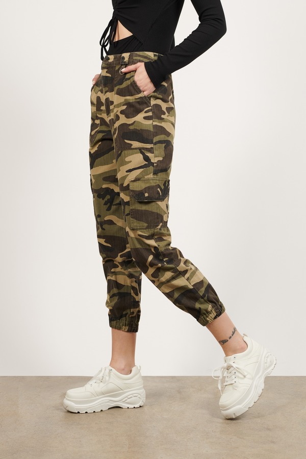 army cargo joggers