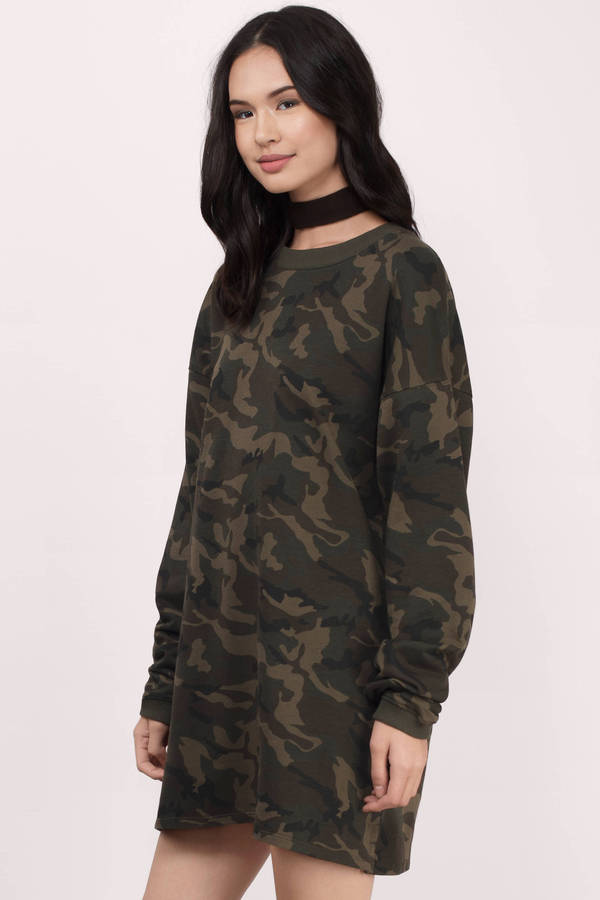 camo oversized sweatshirt