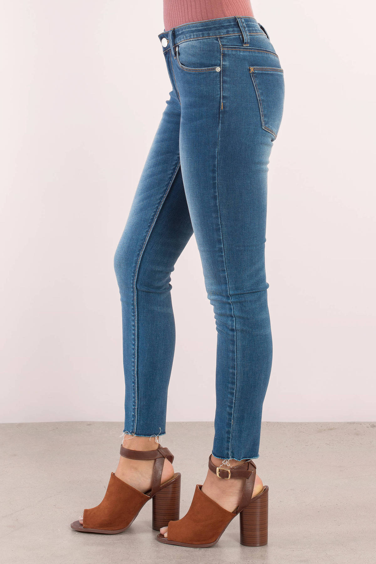 skinny cropped jeans