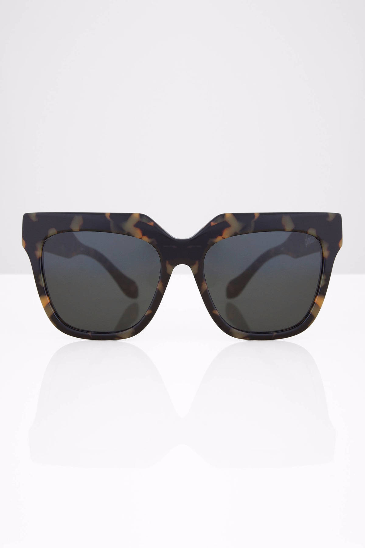 Avalon Sunglasses in Tortoise - $120 | Tobi US