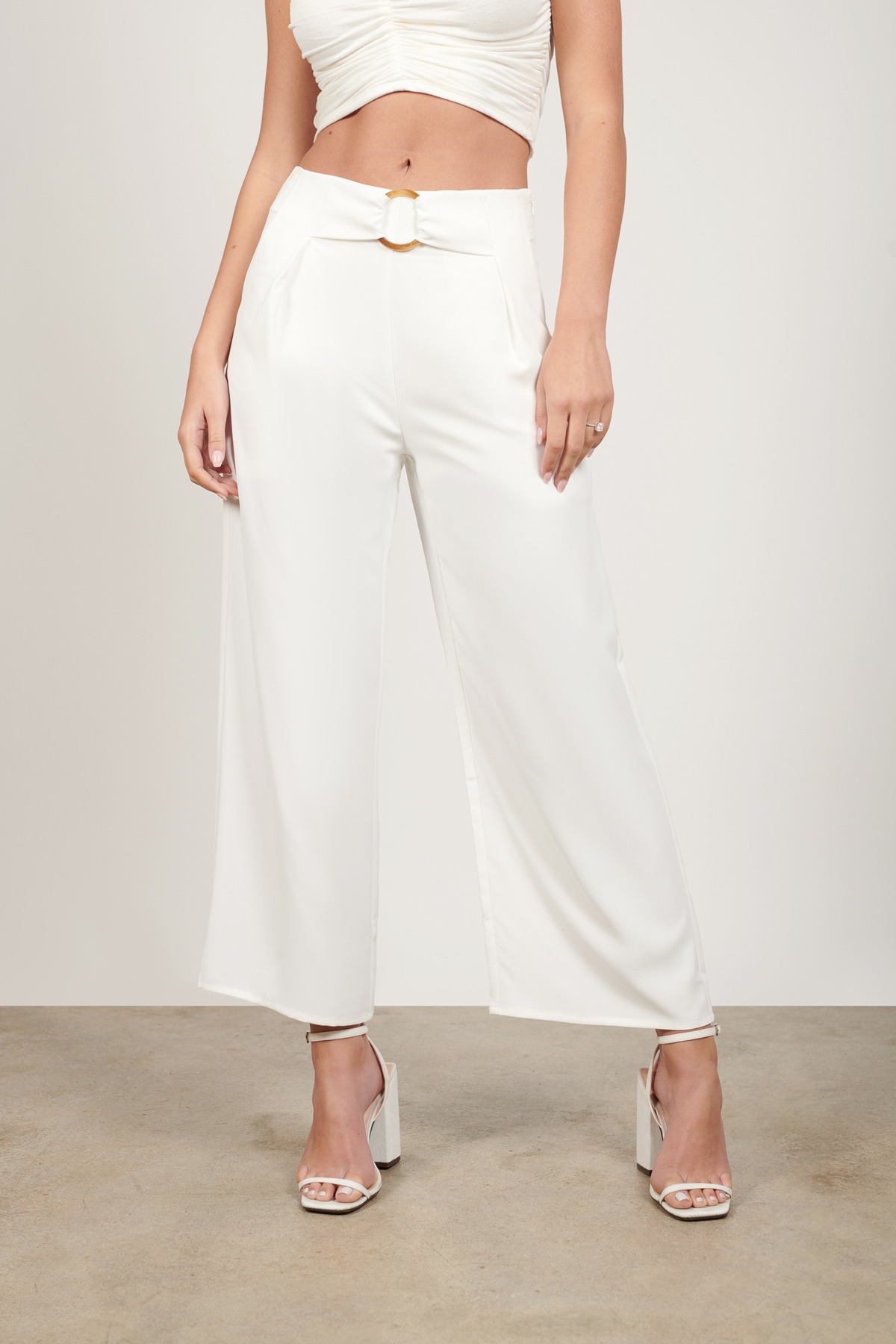 mens white cropped pants