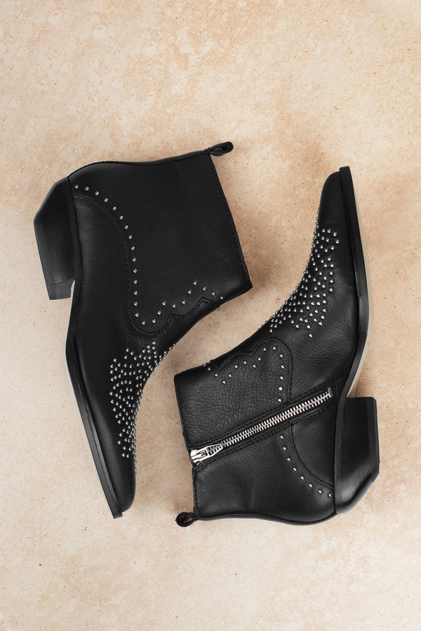 Black Dolce Vita Boots - Studded Boots 