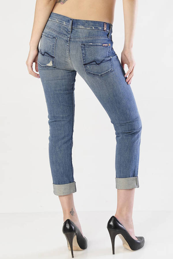 skinny boyfriend jeans