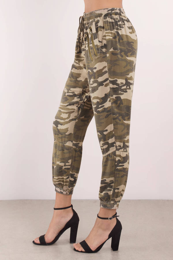 camo print joggers