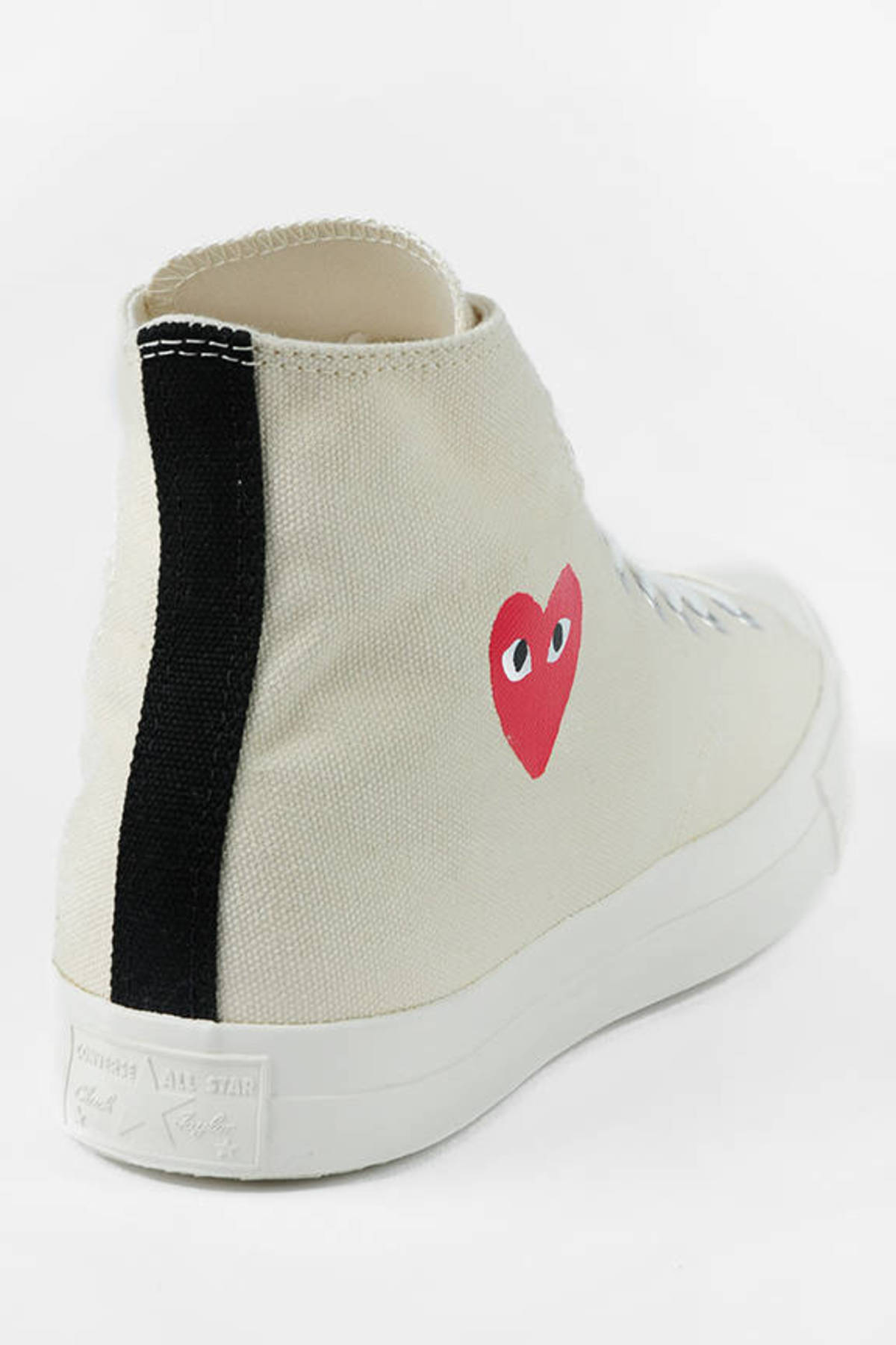 converse heart edition