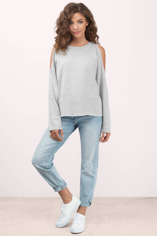 heather grey sweatshirt