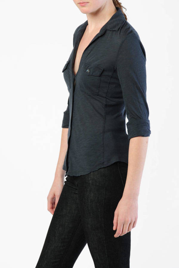 black panel shirt