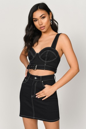 belted crop top