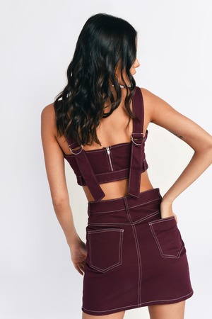 belted crop top