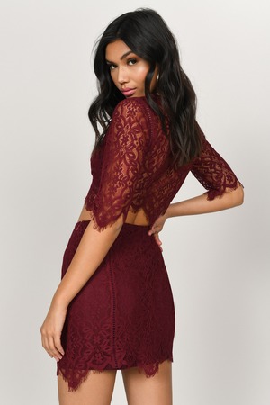 burgundy bodycon skirt