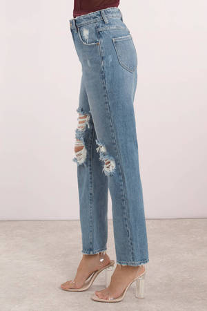 straight light wash jeans