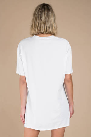 basic white t shirt dress