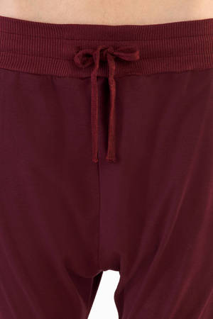 burgundy sweat pants